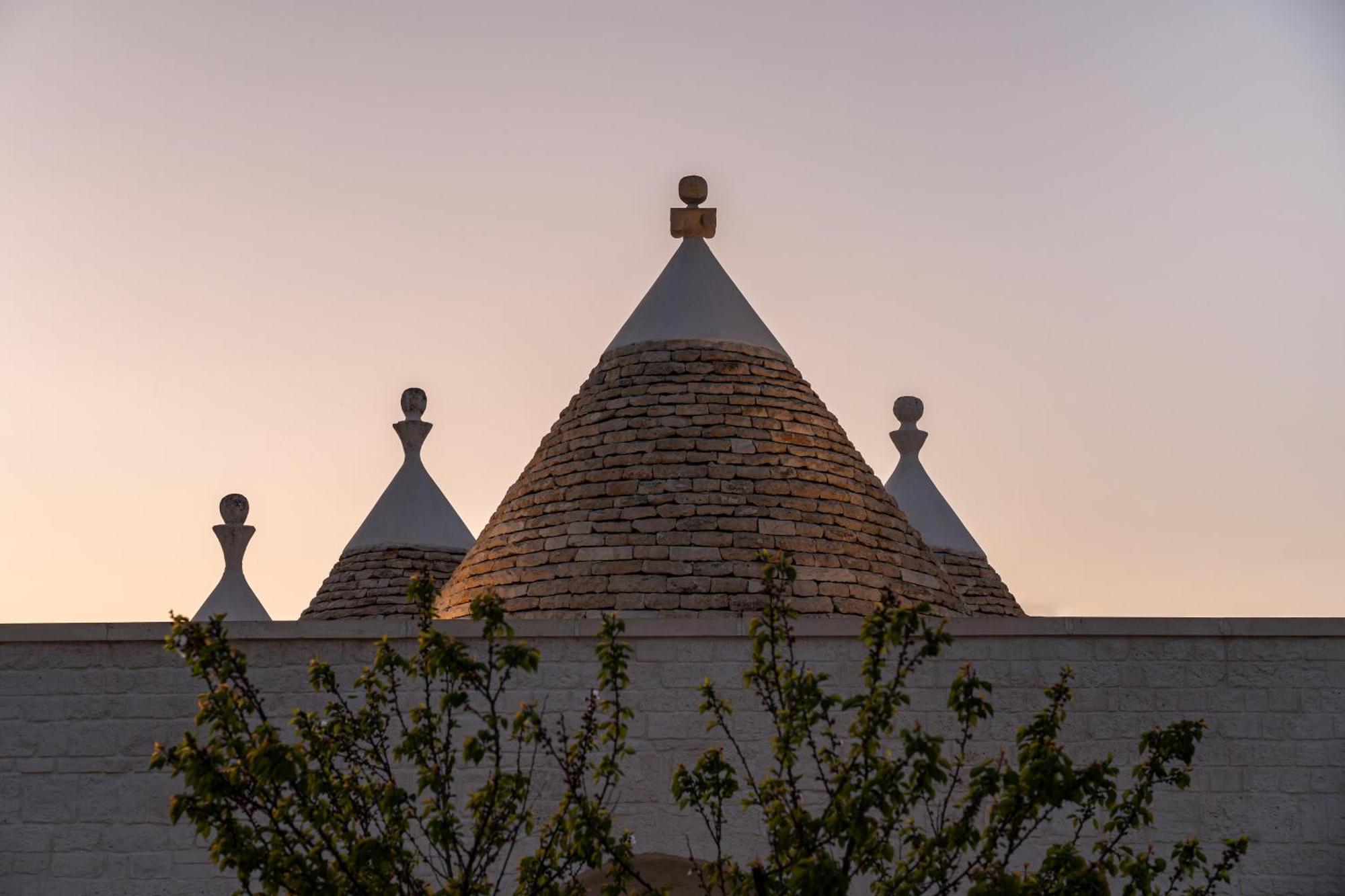 Trullo Jale - Boutique Apartments Ostuni Eksteriør bilde