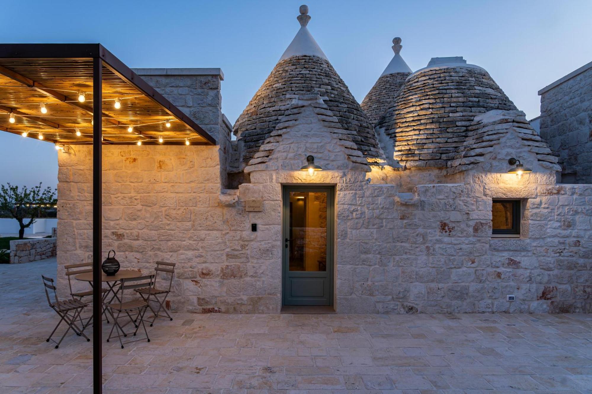 Trullo Jale - Boutique Apartments Ostuni Eksteriør bilde