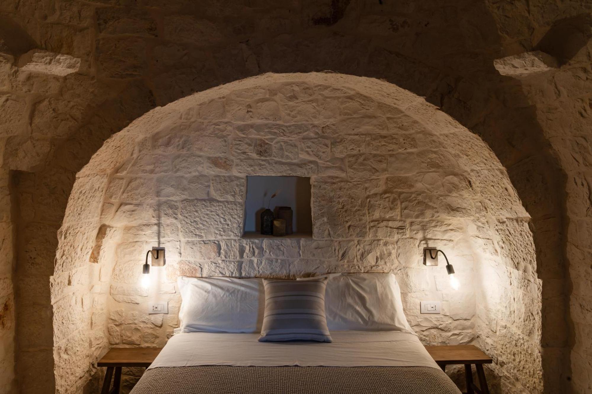 Trullo Jale - Boutique Apartments Ostuni Eksteriør bilde