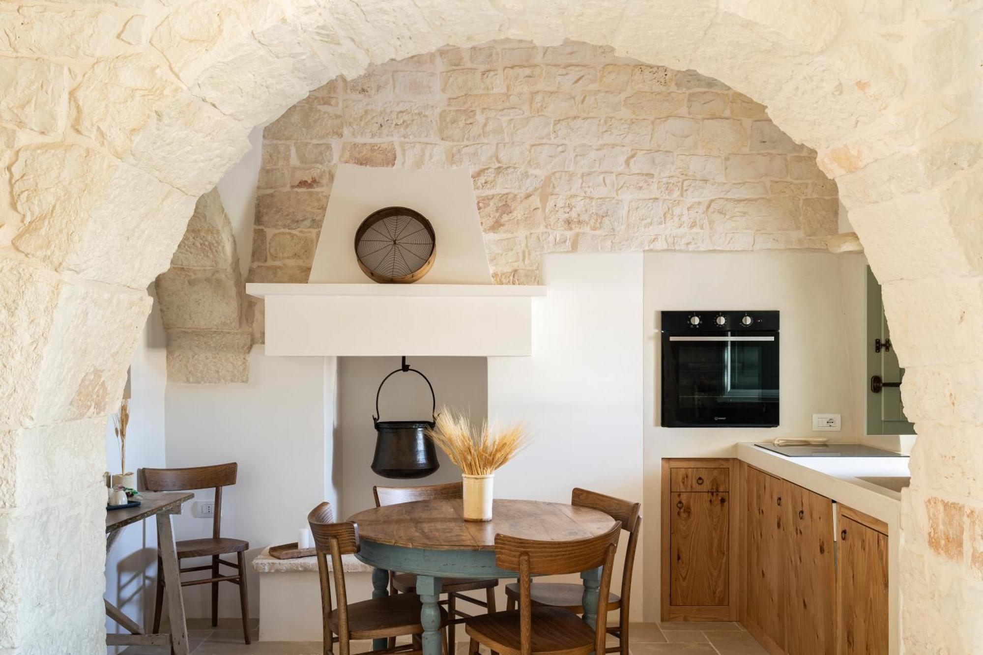 Trullo Jale - Boutique Apartments Ostuni Eksteriør bilde