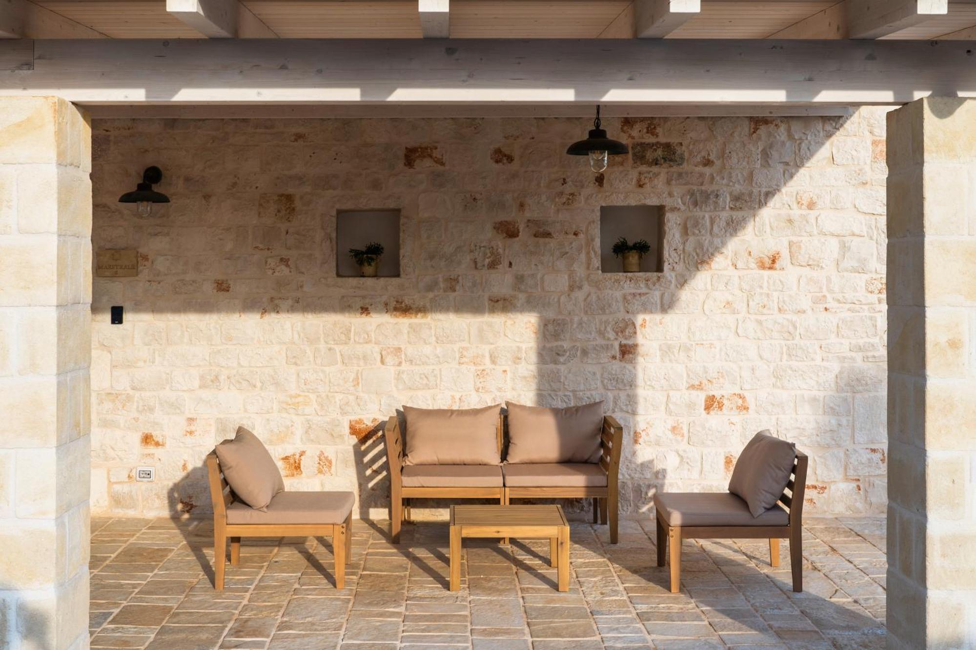 Trullo Jale - Boutique Apartments Ostuni Eksteriør bilde